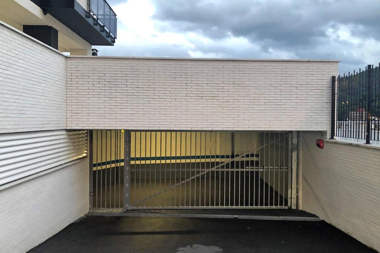 Piso Reformado A 2 Min Del Casco Viejo Con Garaje Gratis Apartment Bilbao Ngoại thất bức ảnh